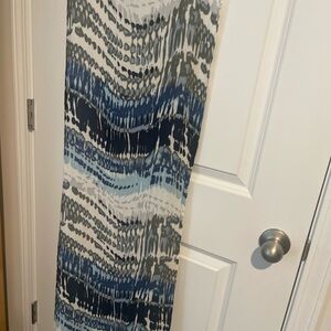 Blue & Gray Wave Print Chico’s rectangle 17x70 Scarf/wrap